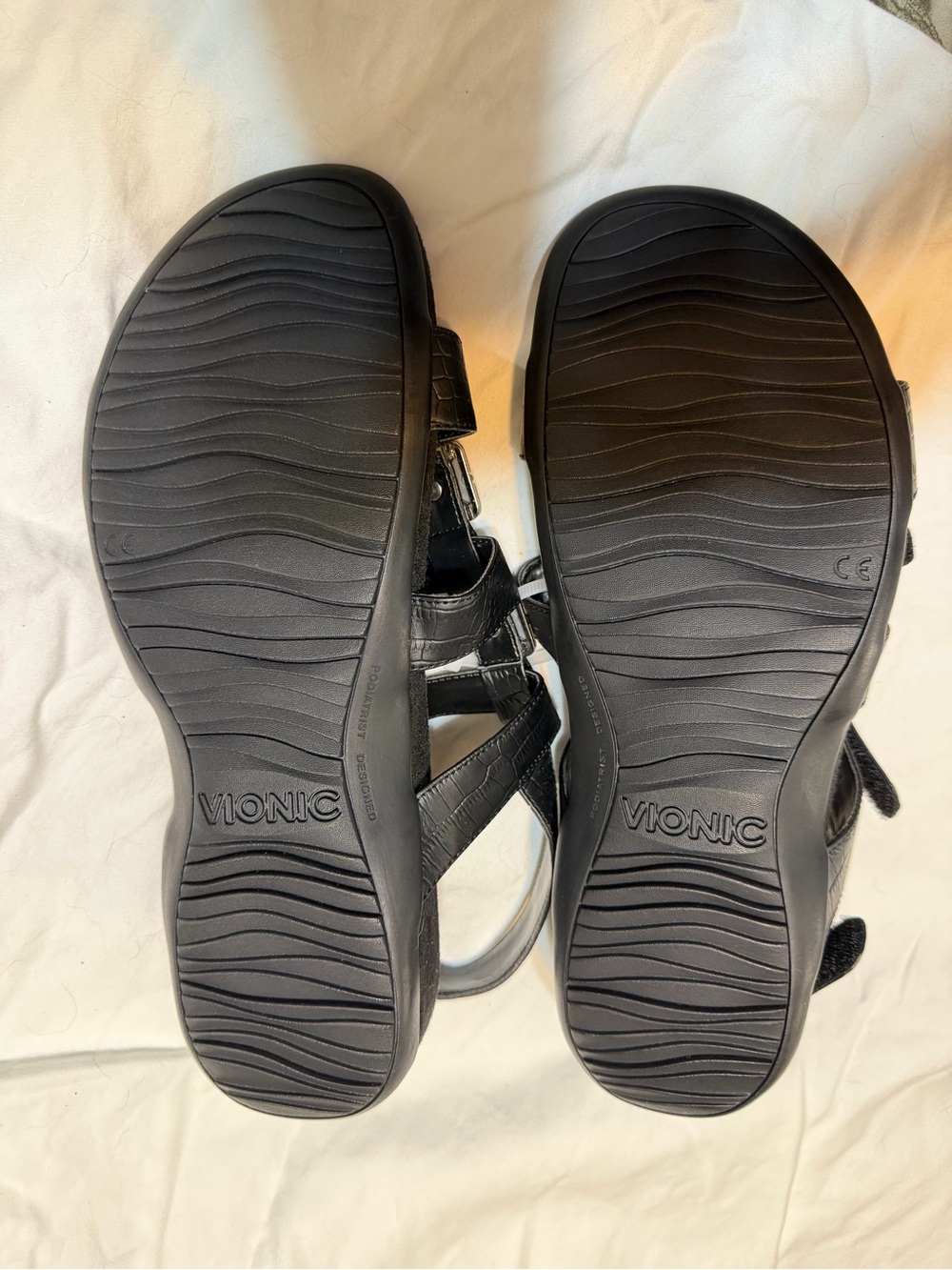 Vionic Women’s Adjustable Comfort Sandals Black Size 10 Orthotic - Picture 5 of 6
